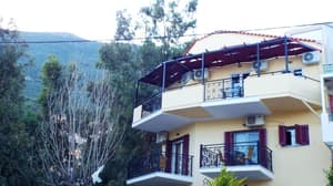 thumbnail: Exterior
