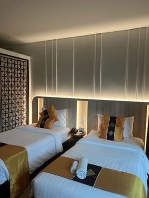 thumbnail: Room