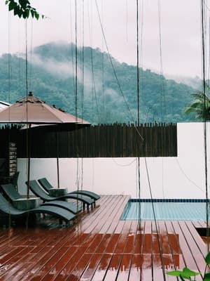 thumbnail: Pool