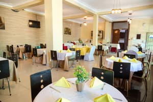 thumbnail: Restaurant
