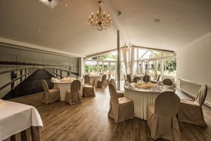 thumbnail: Ballroom