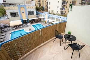 thumbnail: Terrace/patio