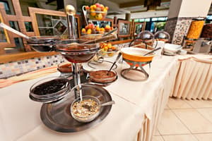 thumbnail: Breakfast area