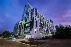 Holiday Inn Express & Suites Johor Bahru by IHG