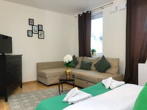 thumbnail: Living area