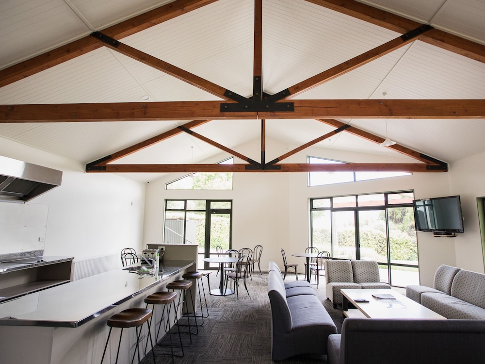 Shared kitchen facilities