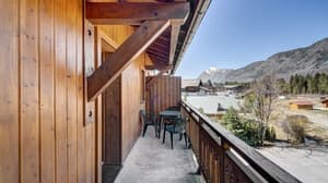 thumbnail: Balcony