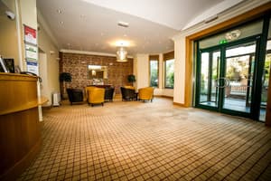 thumbnail: Interior entrance