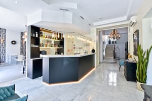 thumbnail: Interior detail