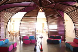 thumbnail: Lounge