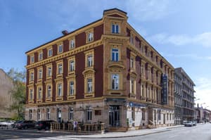 thumbnail: General view