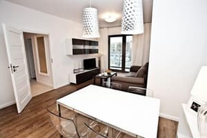 thumbnail: In-room dining