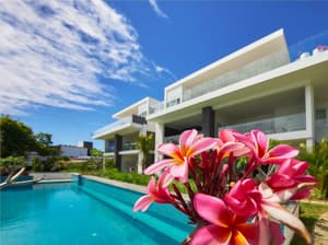 thumbnail: Outdoor pool