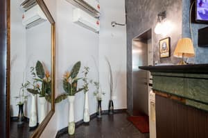 thumbnail: Interior