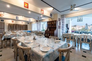 thumbnail: Restaurant