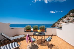 thumbnail: Terrace/patio