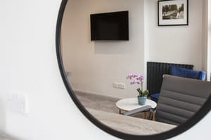 thumbnail: Reception