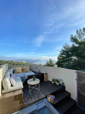 thumbnail: Terrace/patio