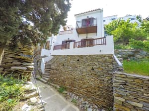 thumbnail: Exterior