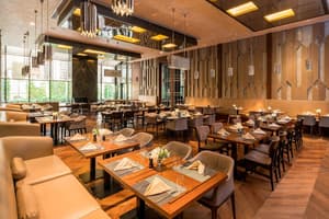 thumbnail: Restaurant
