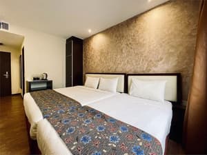 thumbnail: Room