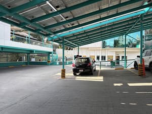 thumbnail: Interior