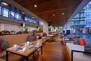 thumbnail: Breakfast area