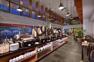 thumbnail: Dining