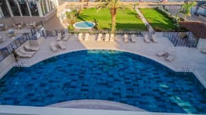thumbnail: Pool