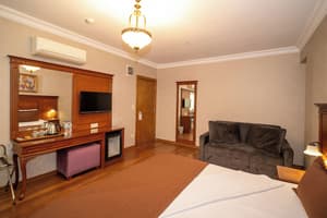 thumbnail: Room