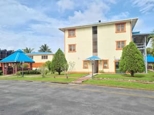 thumbnail: Exterior