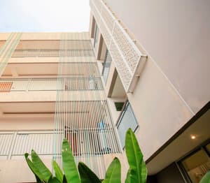 thumbnail: Exterior
