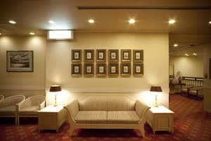 thumbnail: Lobby sitting area