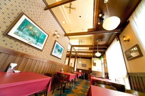 thumbnail: Restaurant