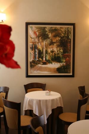 thumbnail: Dining