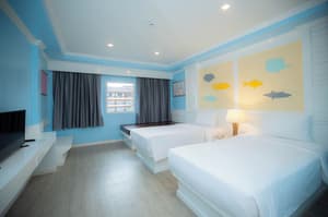 thumbnail: Room