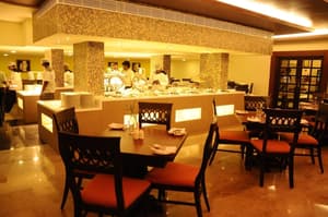 thumbnail: Restaurant