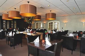 thumbnail: Restaurant
