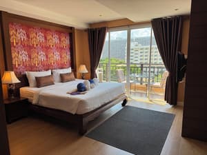 thumbnail: Room