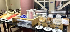 thumbnail: Cafe