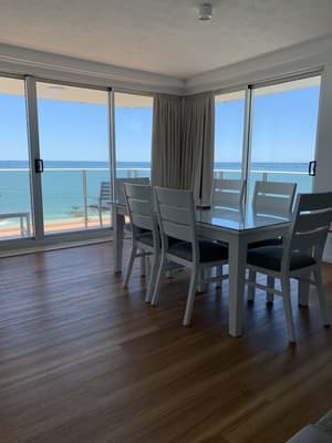 thumbnail: In-room dining