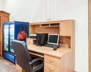 thumbnail: Business center