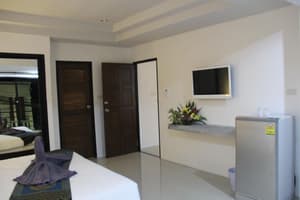 thumbnail: Room