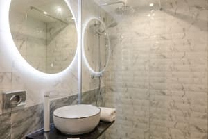 thumbnail: Bathroom