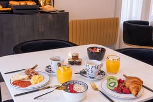thumbnail: Breakfast buffet