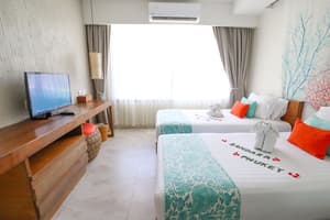 thumbnail: Room