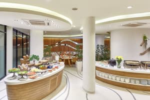 thumbnail: Breakfast area