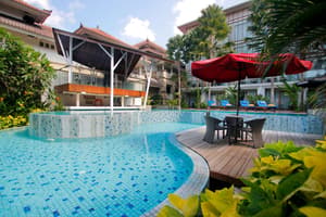 thumbnail: Outdoor pool