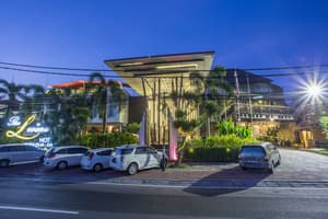 thumbnail: Front of property - evening/night
