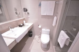 thumbnail: Bathroom
